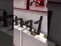 σύγχρονη στρόφιγγα